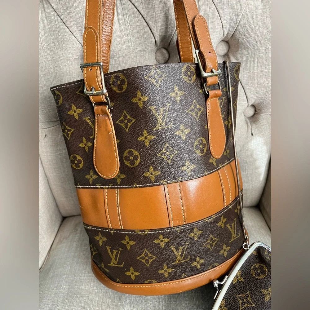 Louis Vuitton set Bucket Bag w/Coin Purse set 1970s vintage - Picture 4 of 16
